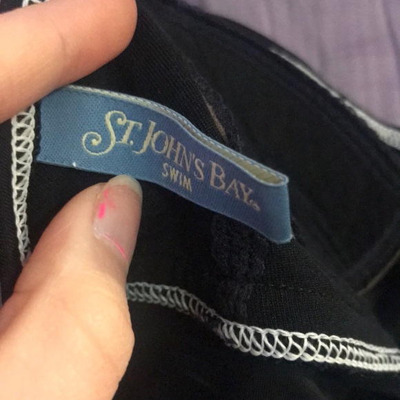 Swim top - Picture 3 of 3